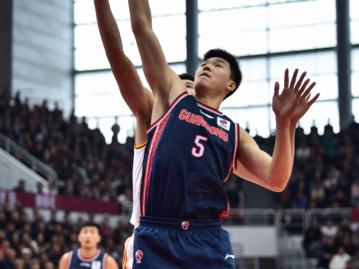 3377体育CBA资讯:广东男篮在季后赛中的精彩防守场面